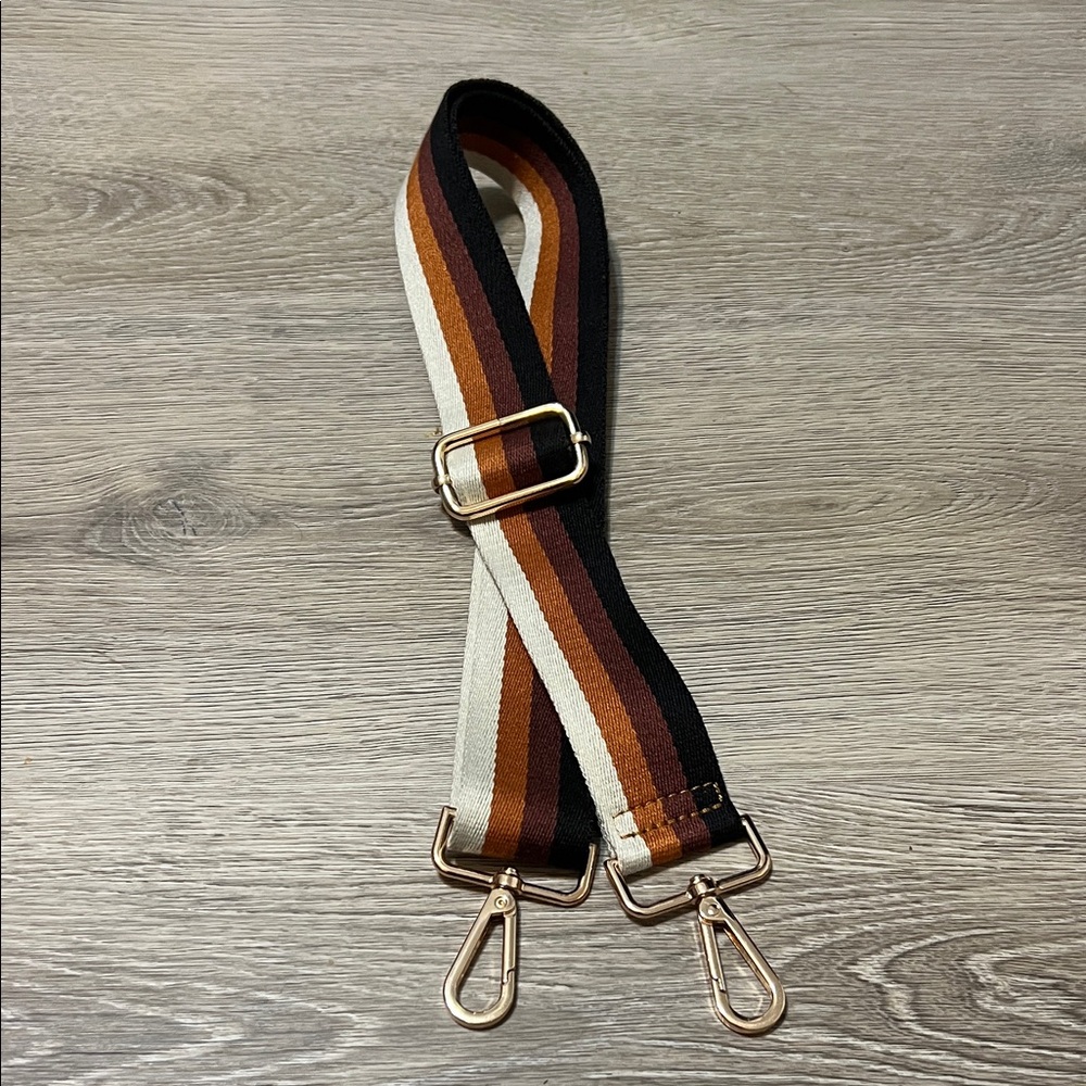 Multicolor crossbody/shoulder strap